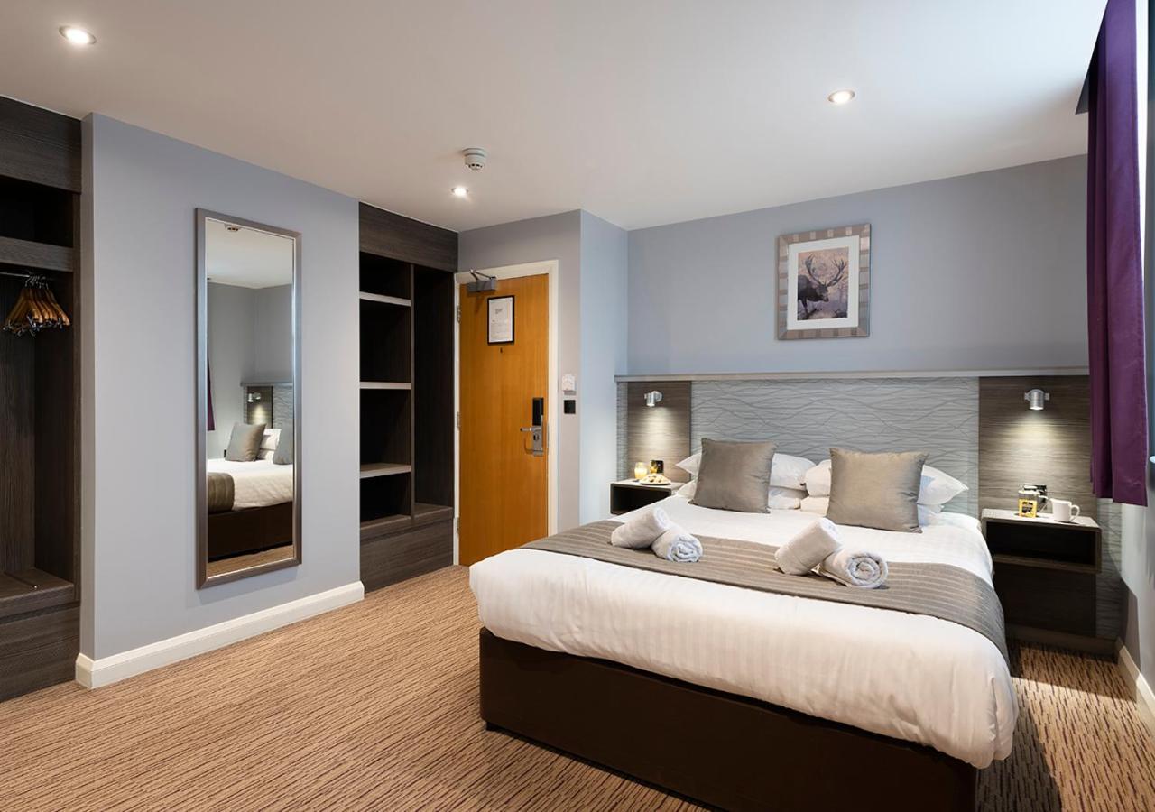 פרנהאם Hogs Back Hotel & Spa Nr Farnham מראה חיצוני תמונה