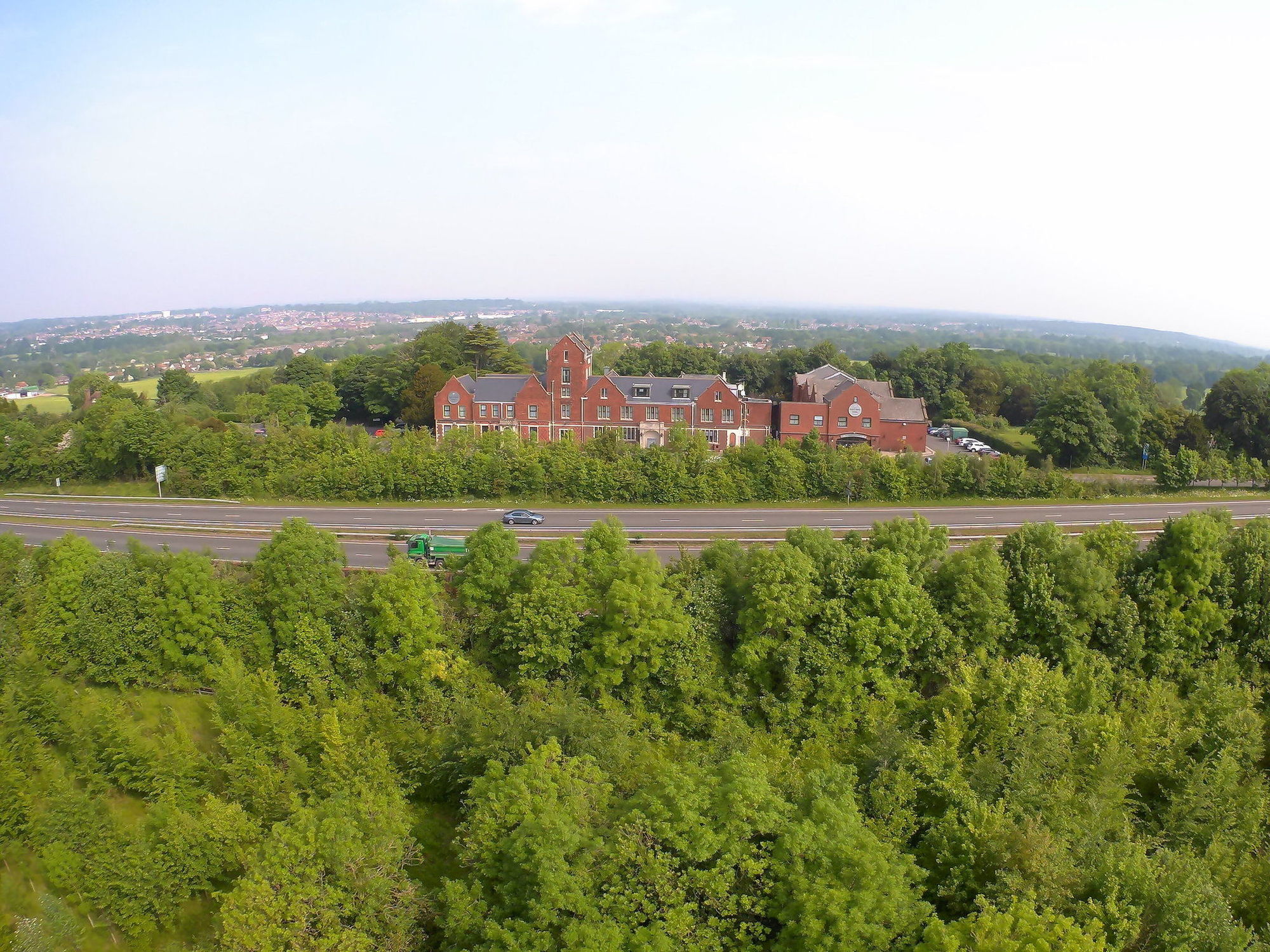 פרנהאם Hogs Back Hotel & Spa Nr Farnham מראה חיצוני תמונה