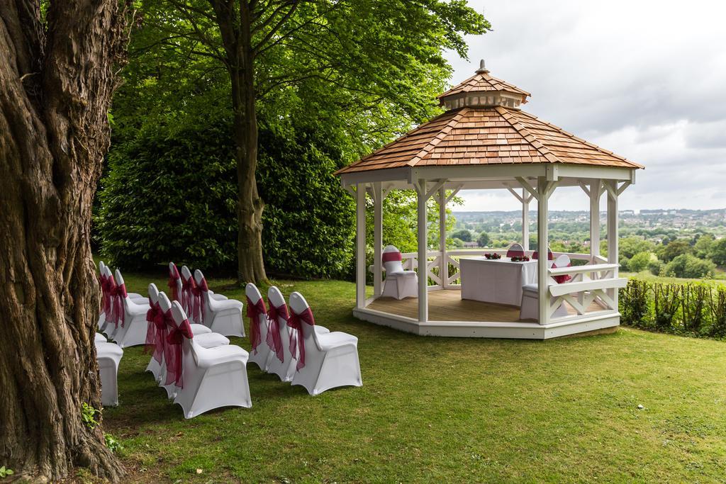 פרנהאם Hogs Back Hotel & Spa Nr Farnham מראה חיצוני תמונה
